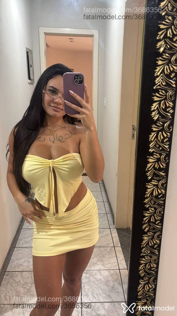 Acompanhante mulher morena (o) de olhos castanhos - Valentina Romano