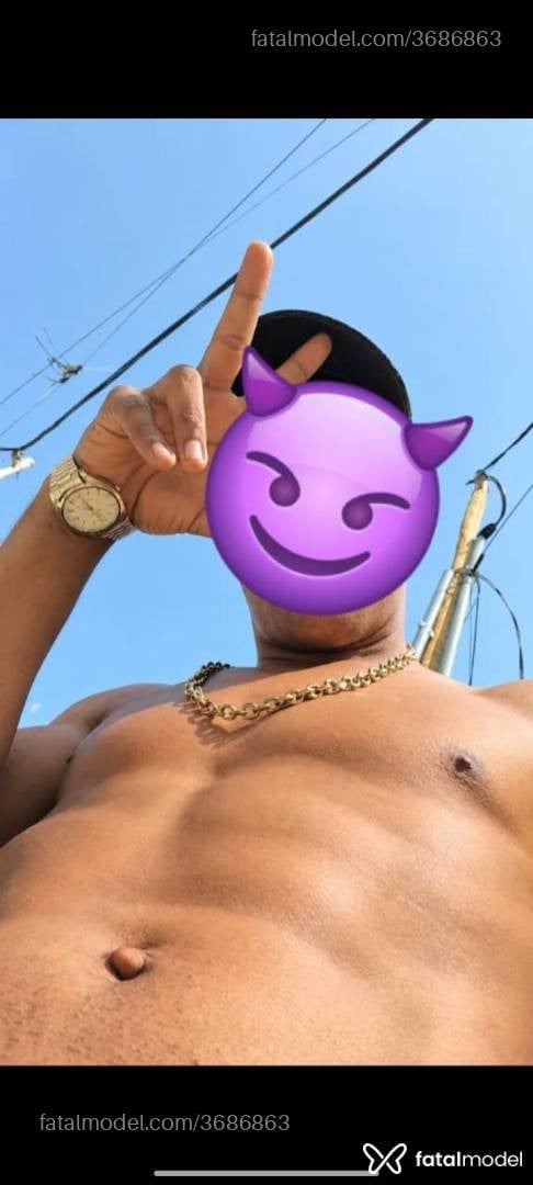 Acompanhante homem morena (o) de olhos pretos - Bruno