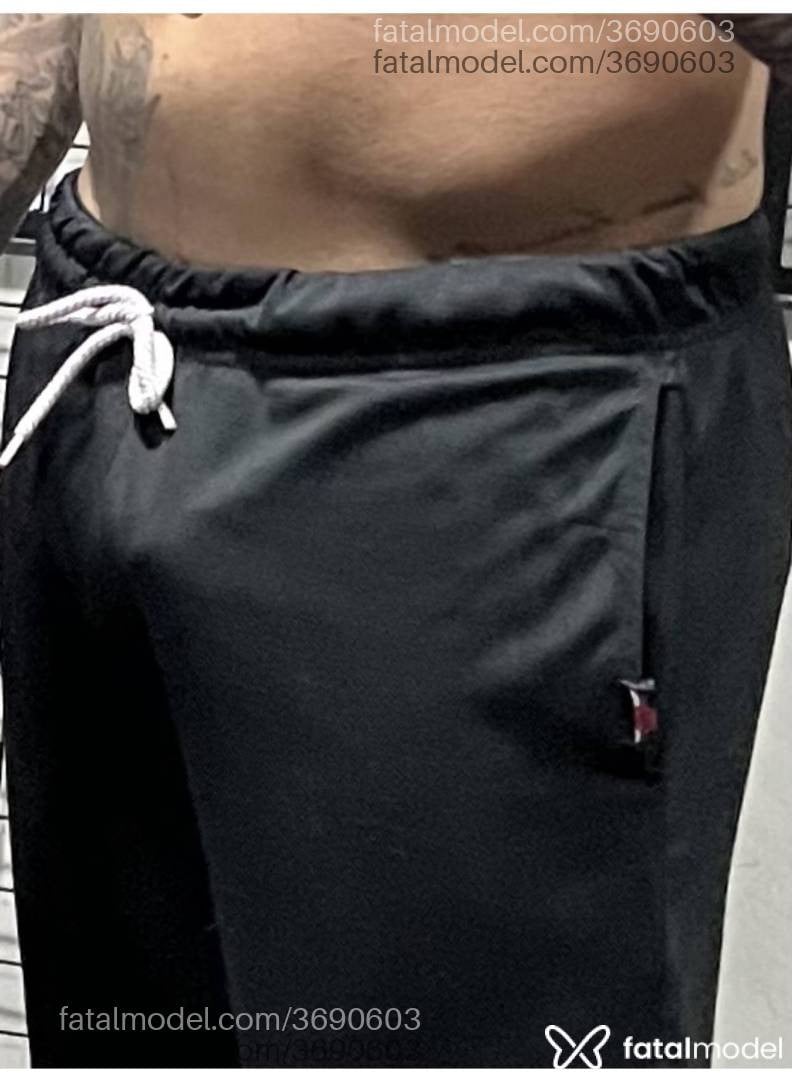Acompanhante homem com cabelo castanho de olhos mel - Jhon Jhon