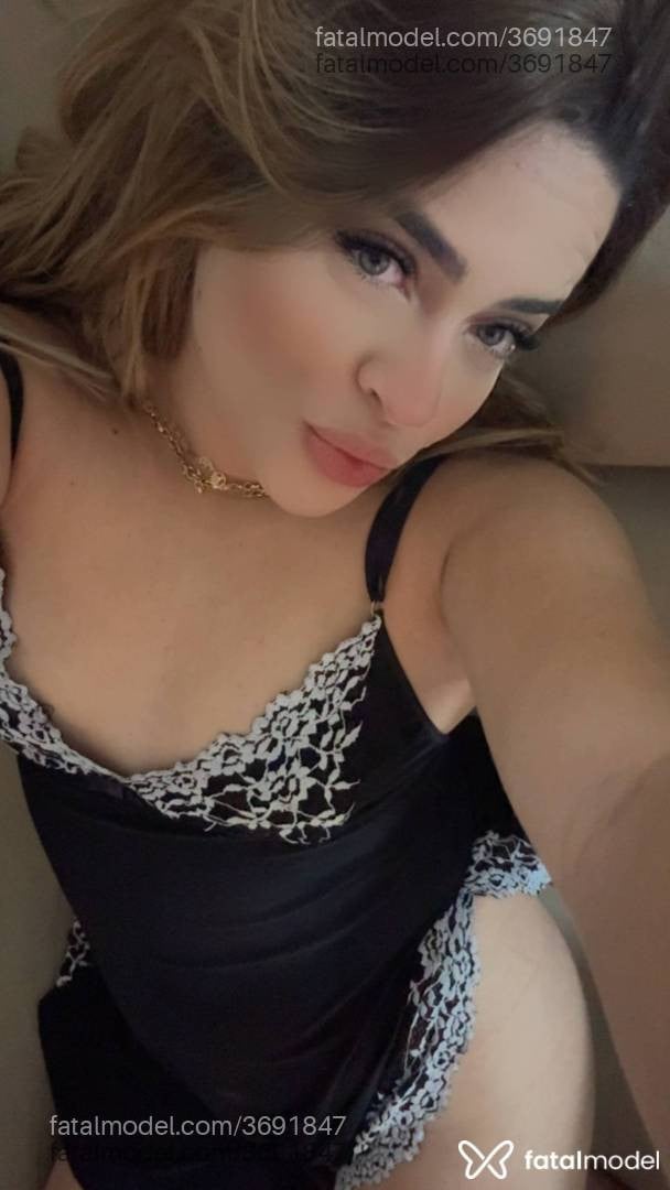 Acompanhante mulher loira (o) de olhos verdes - Bárbara Evans