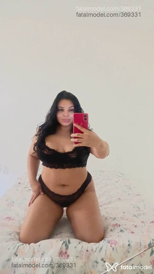 Acompanhante mulher morena (o) de olhos castanhos - Marisol