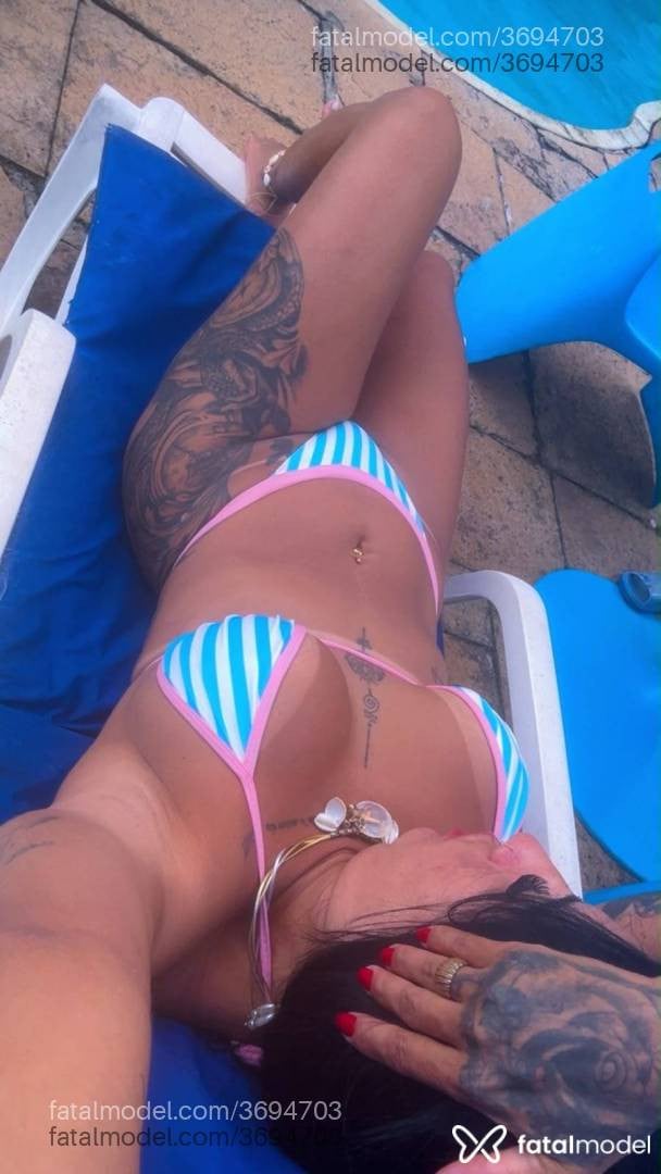 Acompanhante mulher morena (o) de olhos castanhos - Micaela Rios