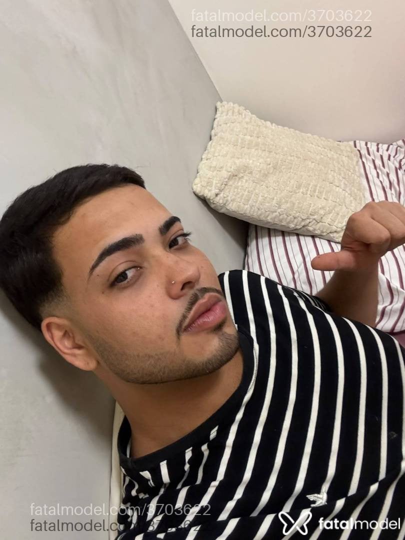 Acompanhante homem com cabelo castanho de olhos castanhos - Gael Lacerda