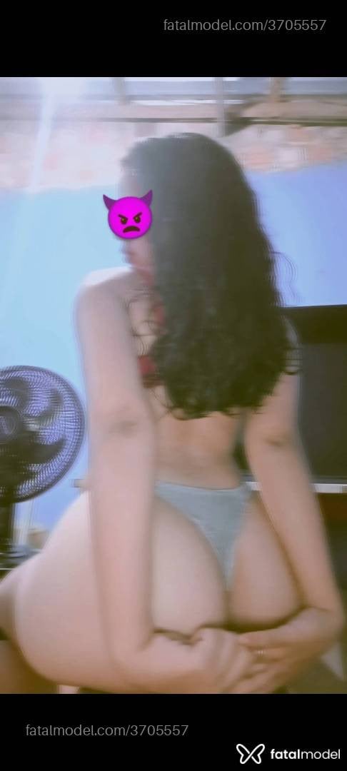 Acompanhante mulher morena (o) de olhos pretos - Rafaela
