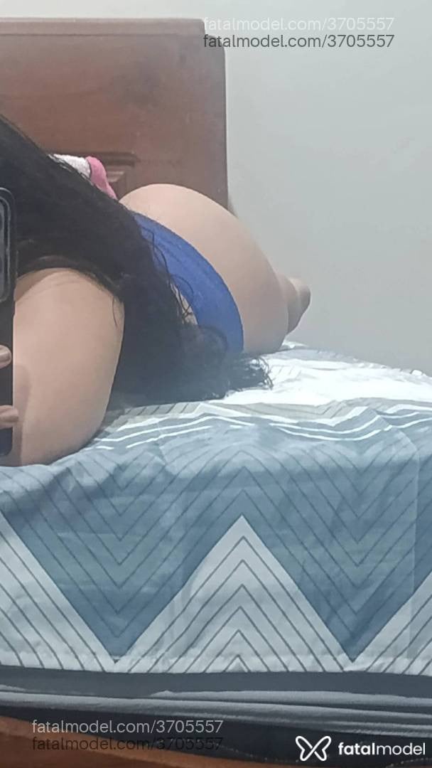 Acompanhante mulher morena (o) de olhos pretos - Rafaela