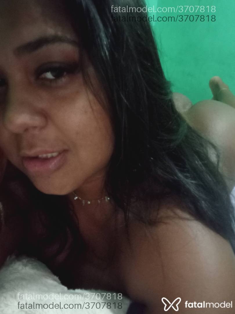 Acompanhante mulher morena (o) de olhos castanhos - Raquel