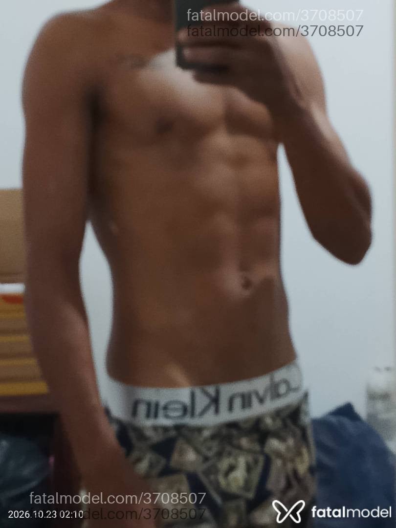 Acompanhante homem morena (o) de olhos pretos - Hiago Danadinho