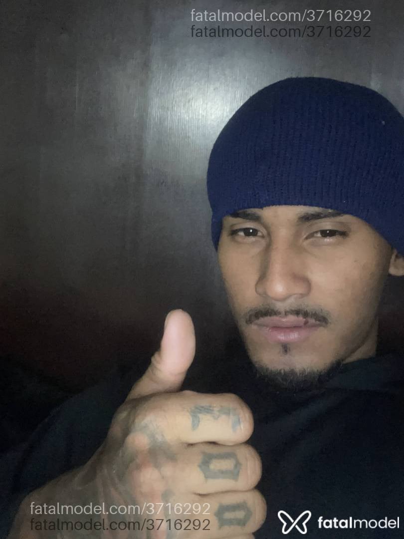 Acompanhante homem morena (o) de olhos castanhos - Maycon Alves
