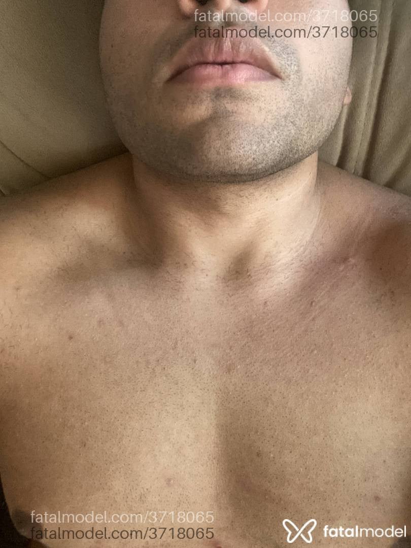Acompanhante homem morena (o) de olhos castanhos - Maxsuel