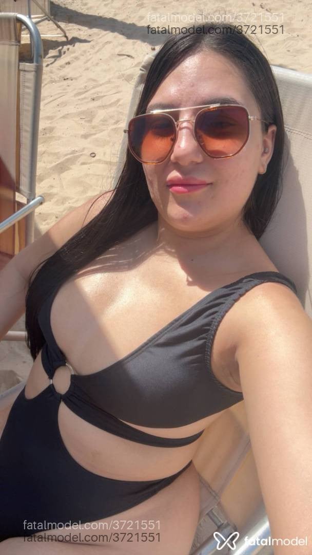 Acompanhante mulher morena (o) de olhos castanhos - Nayara Costa