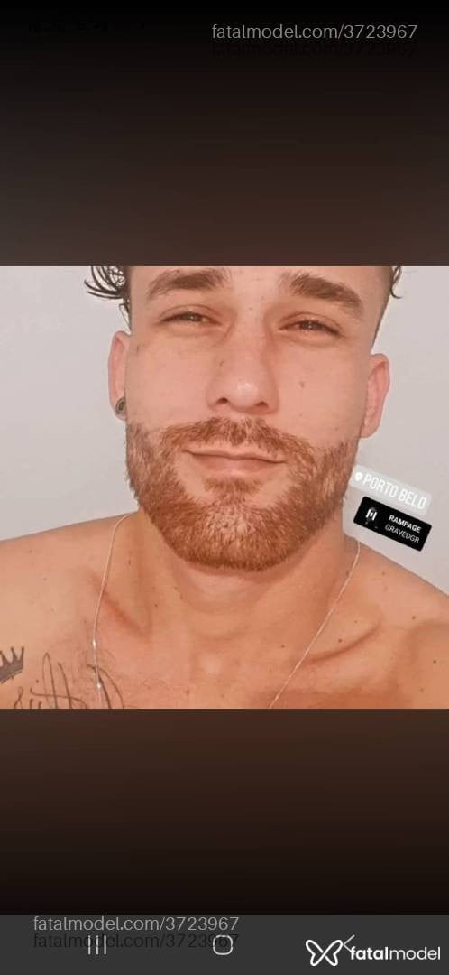 Acompanhante homem ruiva (o) de olhos castanhos - Gatoajato