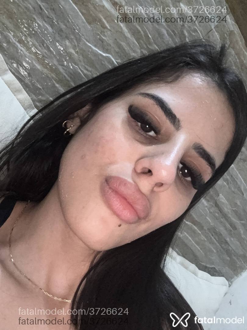 Acompanhante mulher morena (o) de olhos castanhos - Larissa Alencar