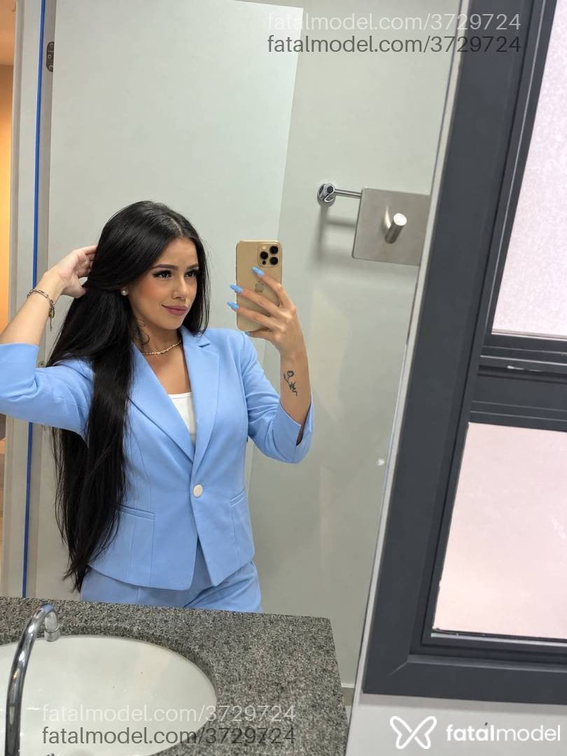 Acompanhante mulher morena (o) de olhos castanhos - Clara