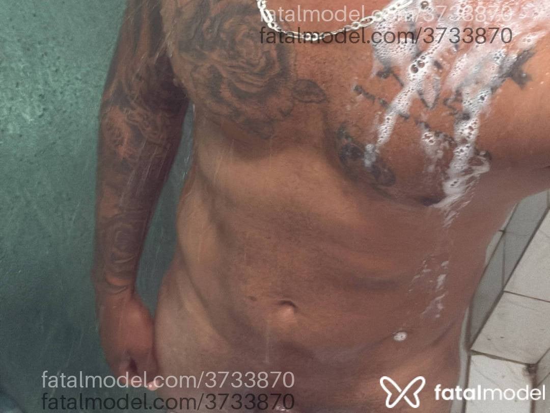 Acompanhante homem morena (o) de olhos castanhos - Jhonny