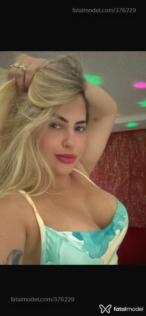 Acompanhante mulher loira (o) de olhos mel - Bruna Mel