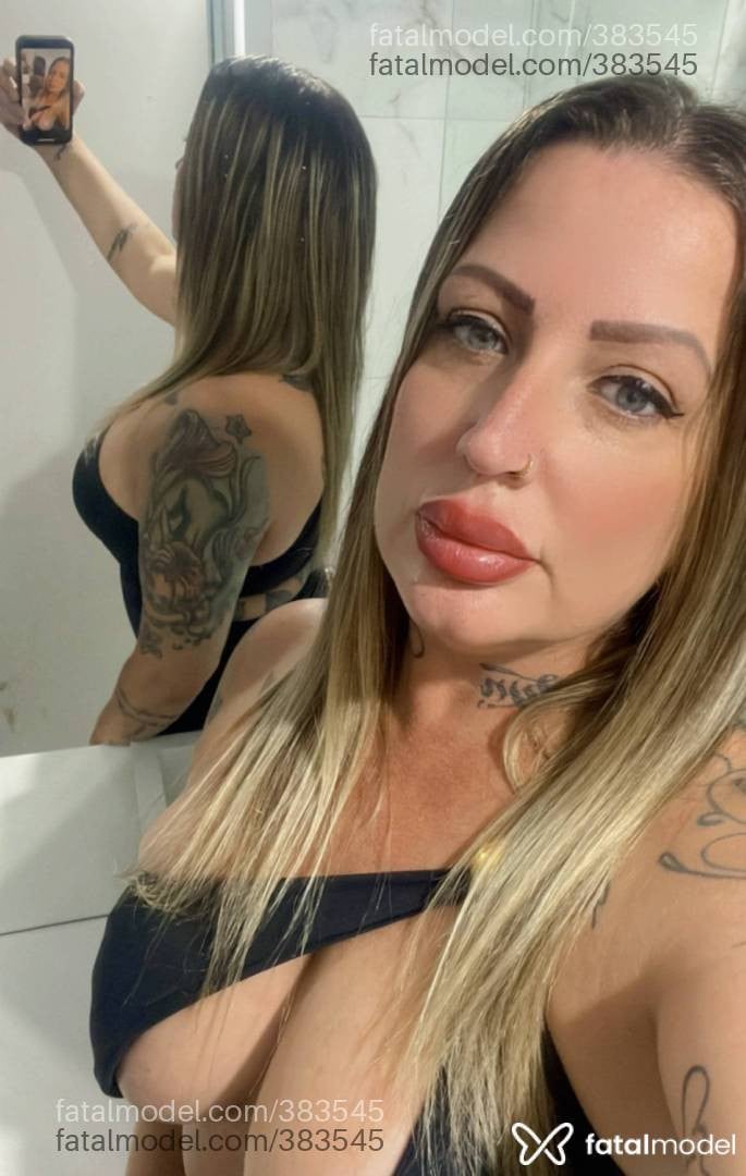 Acompanhante mulher loira (o) de olhos verdes em Gramado - Bárbara