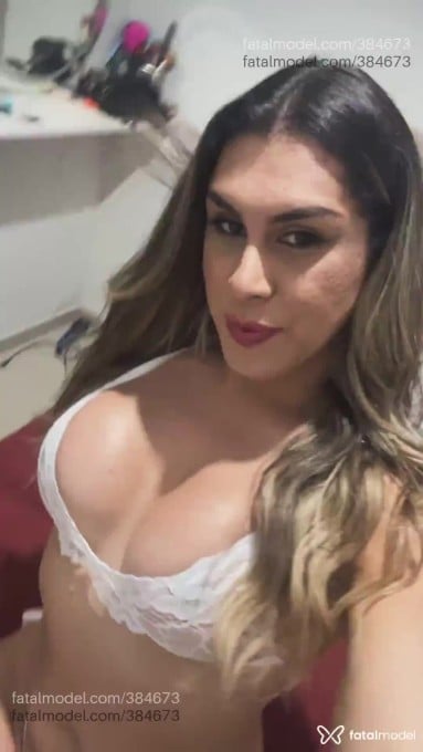 Acompanhante mulher trans loira (o) de olhos castanhos em Itajubá - Nicolly