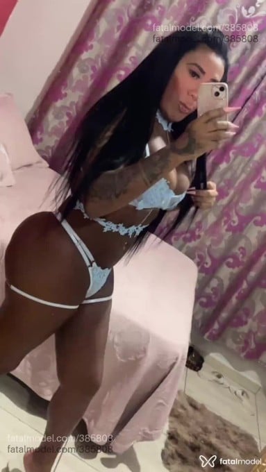 Acompanhante mulher trans morena (o) de olhos castanhos em Pindamonhangaba - Thyffany Rios