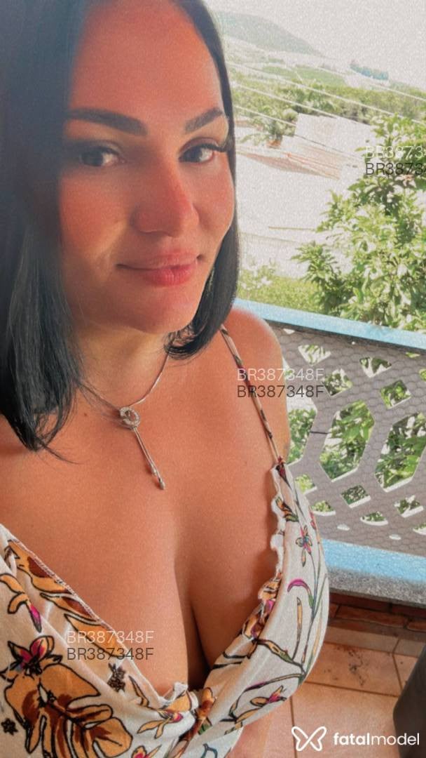 Acompanhante mulher morena (o) de olhos pretos em Serra Negra - Milena