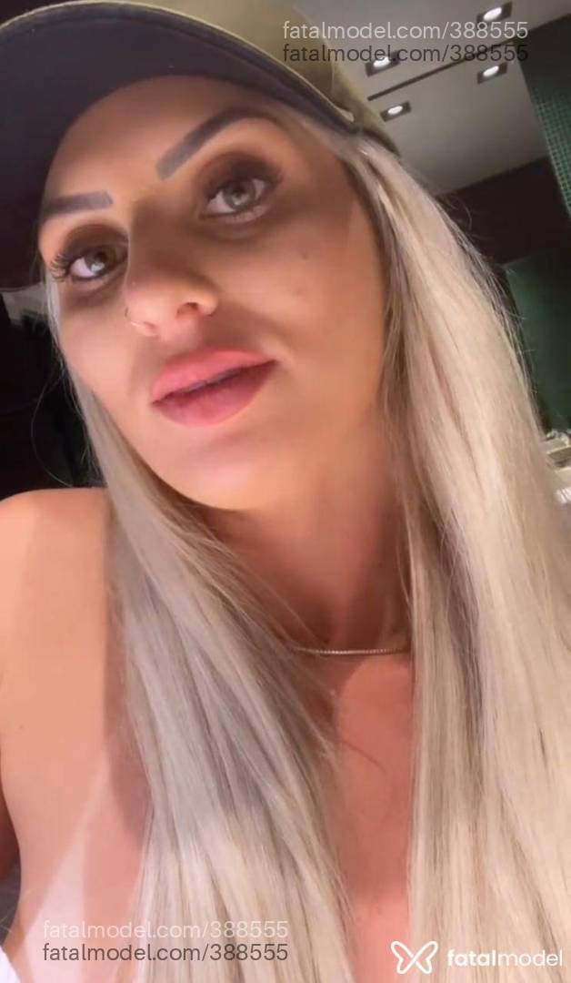 Acompanhante mulher loira (o) de olhos verdes em Goiânia - Fernanda