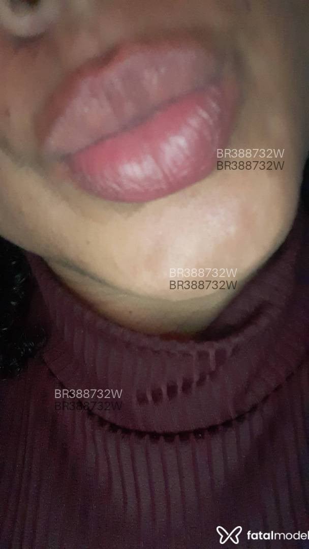 Acompanhante mulher com cabelo castanho de olhos castanhos em São José do Rio Preto - Morena