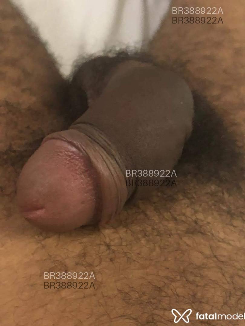 Acompanhante homem morena (o) de olhos pretos em Brasília Acompanhante homem morena (o) de olhos pretos em Brasília - Ricardo Reichert