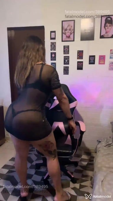 Acompanhante mulher trans loira (o) de olhos castanhos em Feira de Santana - Thamilynha