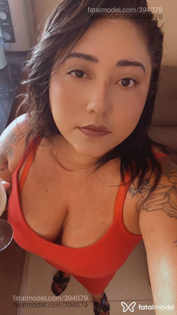 Acompanhante mulher com cabelo castanho de olhos castanhos em Atibaia - Gabi Brison