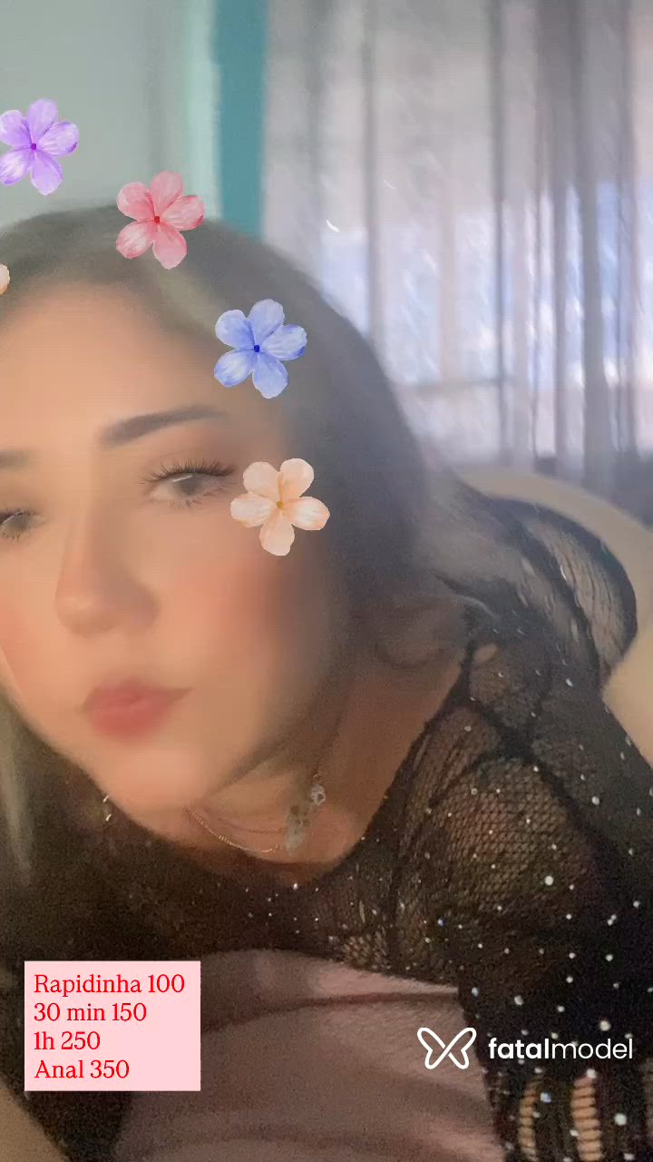 Acompanhante mulher com cabelo castanho de olhos castanhos - Gabi Brison