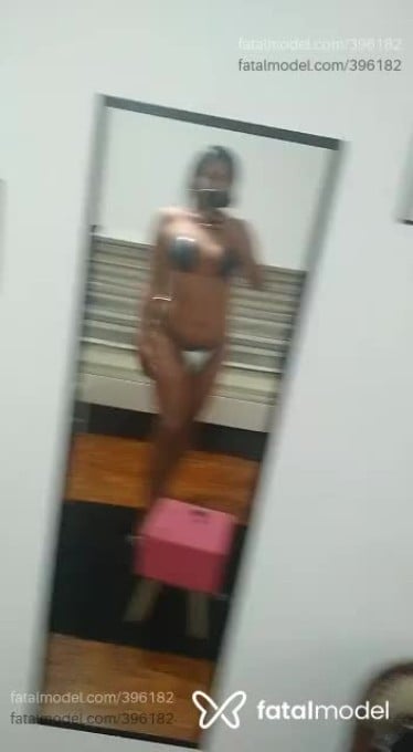 Acompanhante mulher trans com cabelo castanho de olhos castanhos em Bauru Acompanhante mulher trans com cabelo castanho de olhos castanhos em Bauru - Dani Cavalas