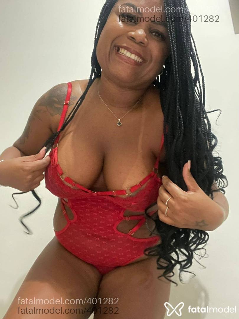 Acompanhante mulher morena (o) de olhos pretos - Kelly Santos