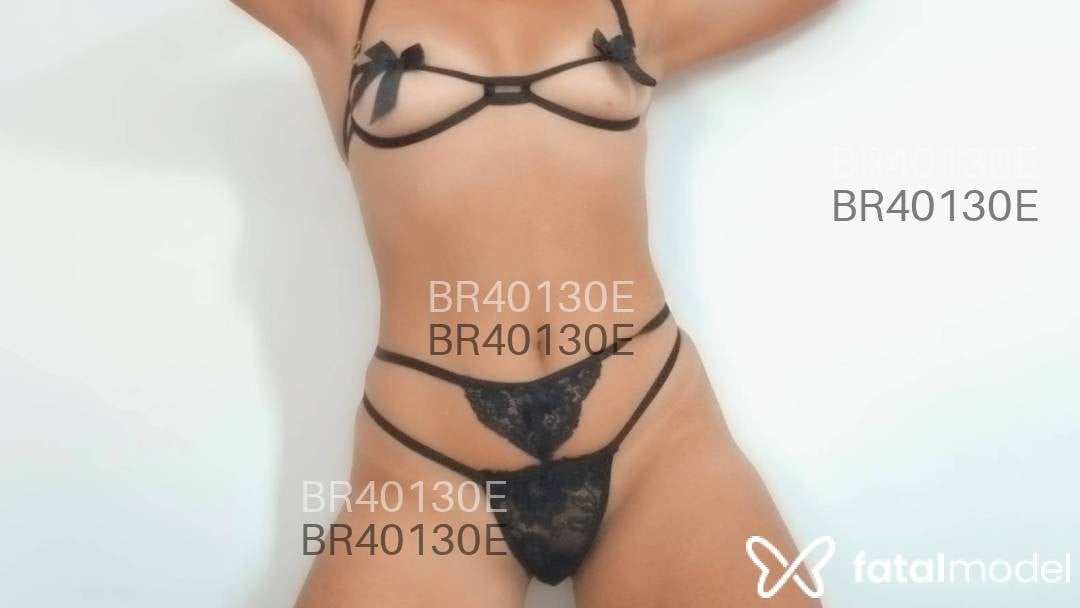 Acompanhante mulher com cabelo castanho de olhos castanhos em Maceió Acompanhante mulher com cabelo castanho de olhos castanhos em Maceió - Bianca
