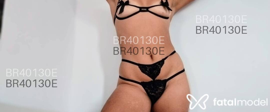 Acompanhante mulher com cabelo castanho de olhos castanhos em Maceió Acompanhante mulher com cabelo castanho de olhos castanhos em Maceió - Bianca