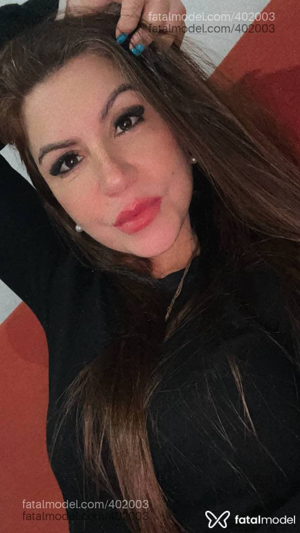 Acompanhante mulher ruiva (o) de olhos castanhos - Bruna