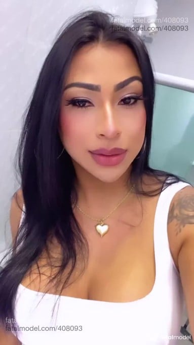 Acompanhante mulher trans morena (o) de olhos pretos em Teixeira de Freitas Acompanhante mulher trans morena (o) de olhos pretos em Teixeira de Freitas - Allana Mark