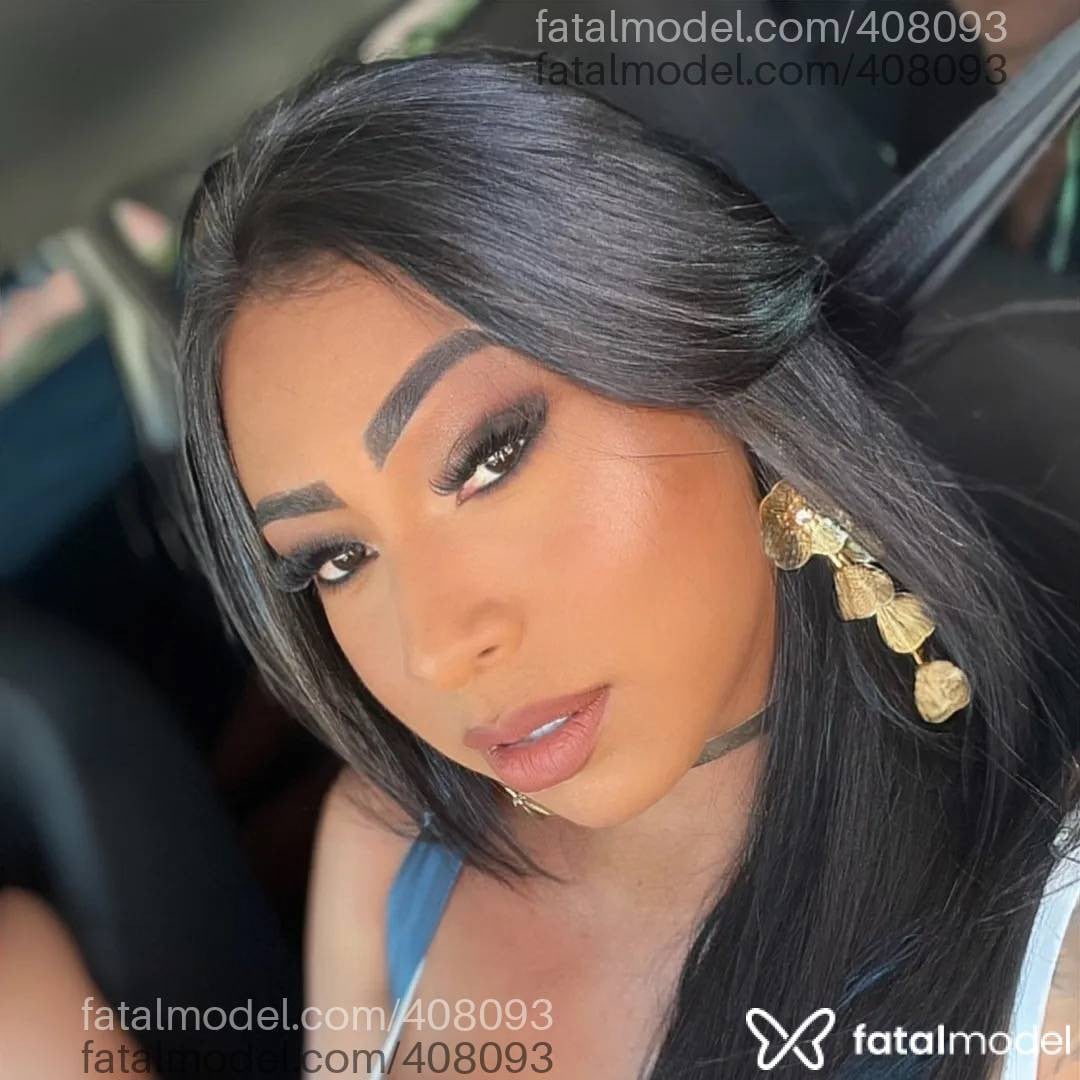Acompanhante mulher trans morena (o) de olhos pretos em Porto Seguro - Allana Mark