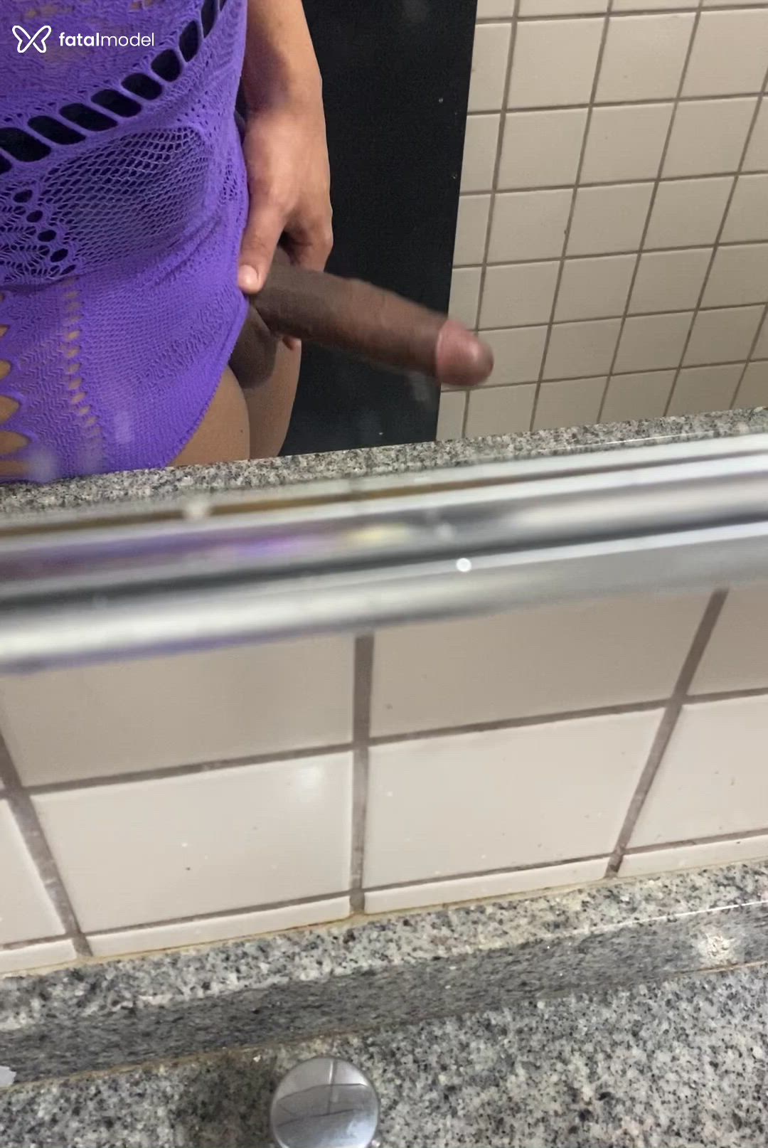Acompanhante mulher trans morena (o) de olhos castanhos - Alessandra Nunes