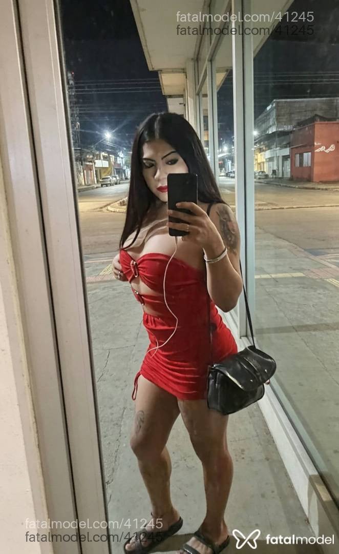Acompanhante mulher trans morena (o) de olhos castanhos em Porto Velho - Dáphinne Stocker