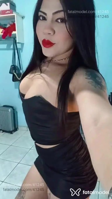 Acompanhante mulher trans morena (o) de olhos castanhos em Porto Velho - Dáphinne Stocker