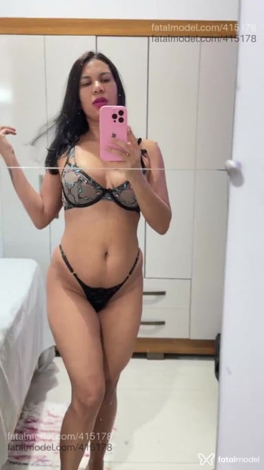 Acompanhante mulher com cabelo castanho de olhos castanhos em Rondonópolis - Anne Fanelli