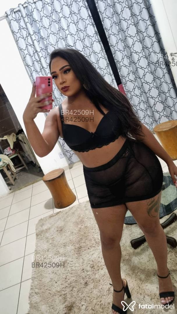 Acompanhante mulher trans morena (o) de olhos castanhos em Duque de Caxias - Bruninha ferraz