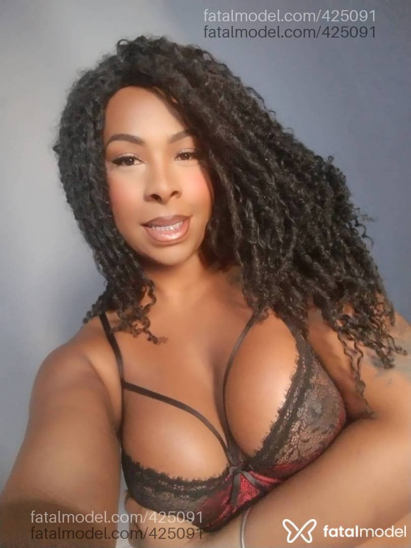 Acompanhante mulher trans morena (o) de olhos castanhos em Caxias do Sul - Jacqueline Guzmán