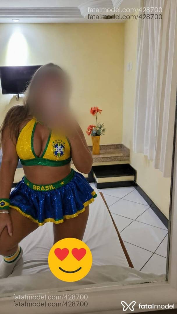 Acompanhante mulher loira (o) de olhos castanhos em Petrópolis - Patricia ximenez