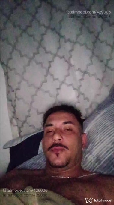 Acompanhante homem morena (o) de olhos castanhos em Campos dos Goytacazes Acompanhante homem morena (o) de olhos castanhos em Campos dos Goytacazes - GUSTAVO