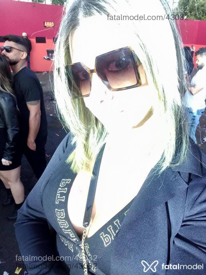 Acompanhante travesti loira (o) de olhos castanhos em Itumbiara - Adriana