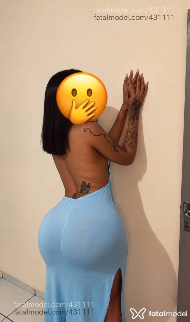 Acompanhante mulher trans morena (o) de olhos castanhos - Letícia Freitas