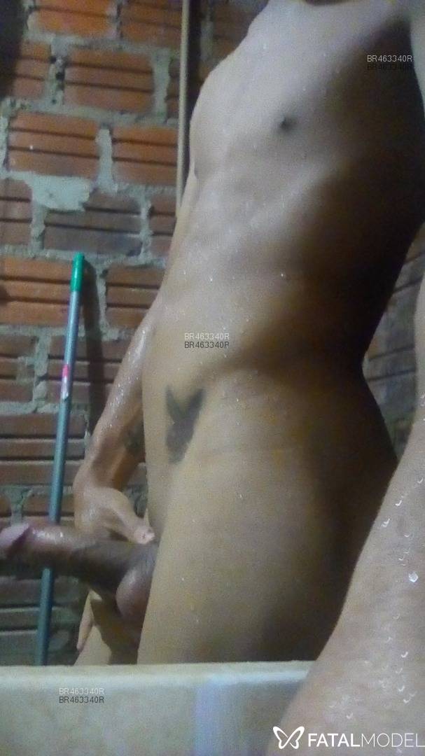 Acompanhante homem morena (o) de olhos castanhos - Safadinhu