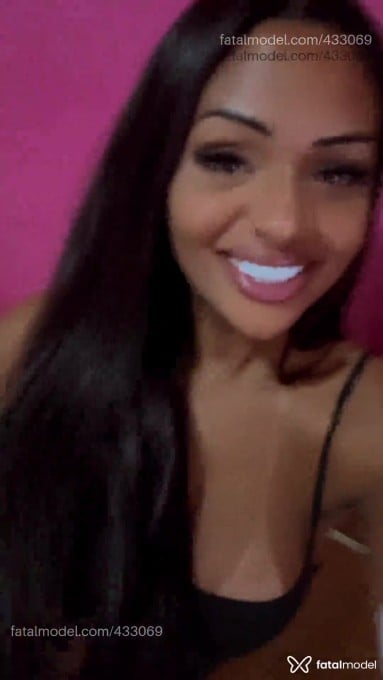 Acompanhante mulher trans morena (o) de olhos pretos em São Pedro da Aldeia - Eduarda Morena