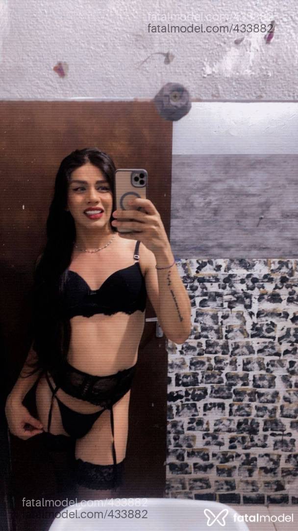 Acompanhante travesti loira (o) de olhos cinza em Sinop - Thamyres Ariely