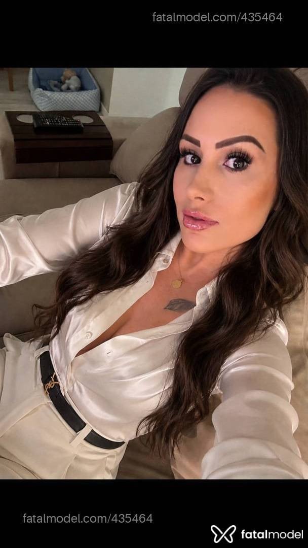 Acompanhante mulher com cabelo castanho de olhos castanhos em Caxias do Sul - Bruna Moretti